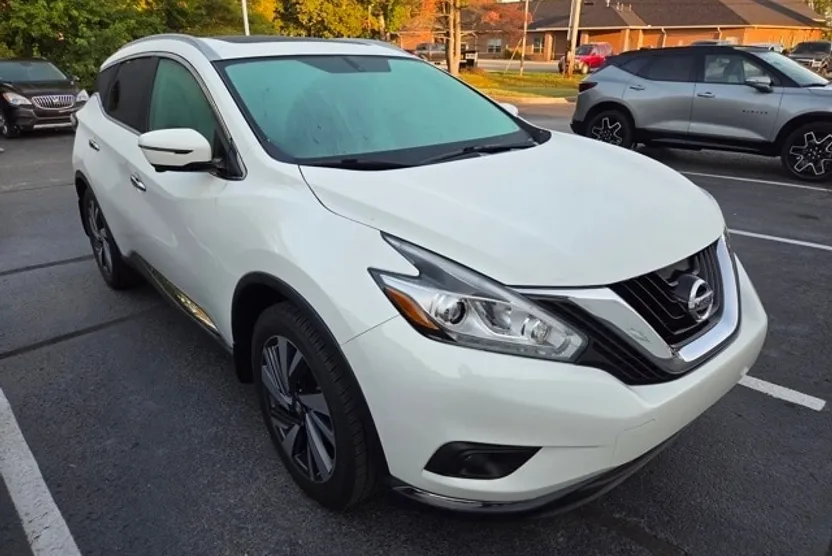 2017 Nissan Murano Platinum photo 1
