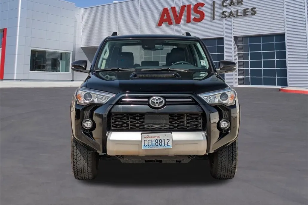 2024 Toyota 4Runner TRD Off-Road Premium photo 1