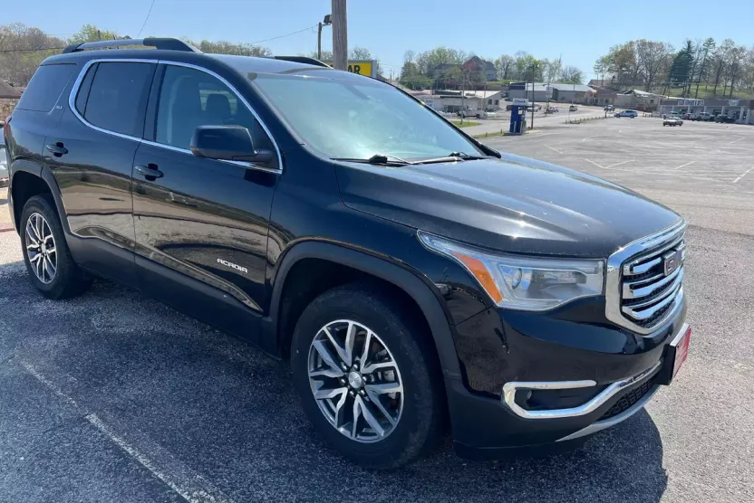 2019 Gmc Acadia SLT photo 1