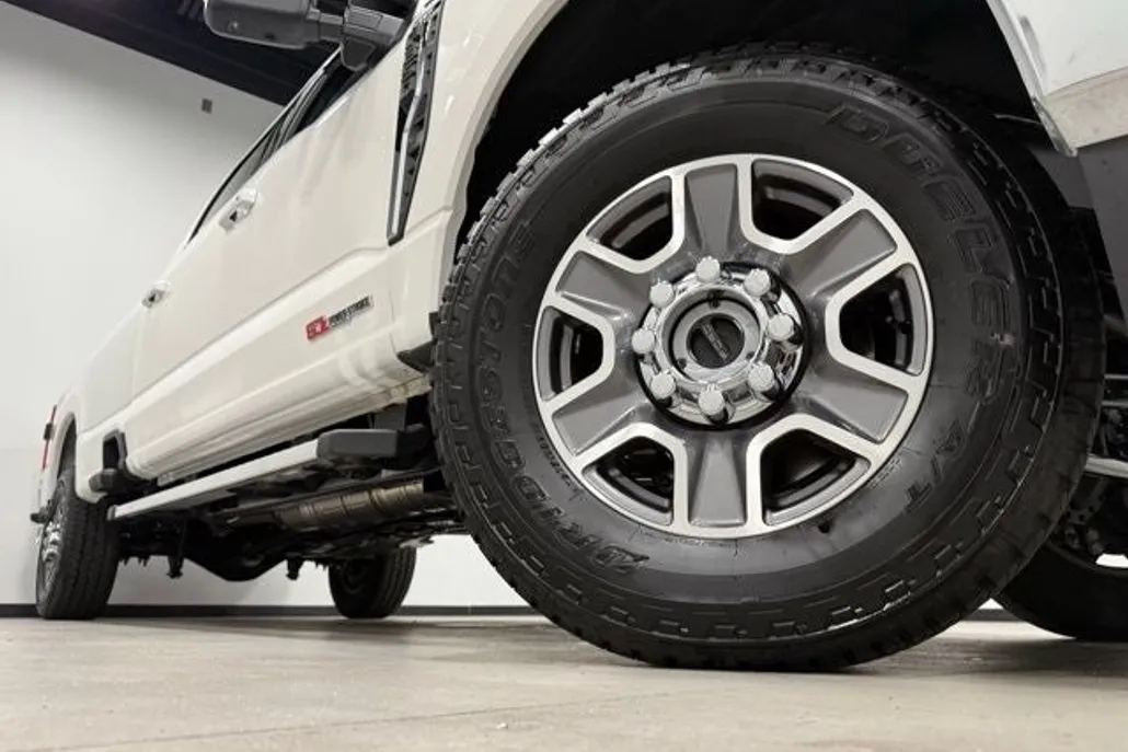2026 Ford F-350 photo 1