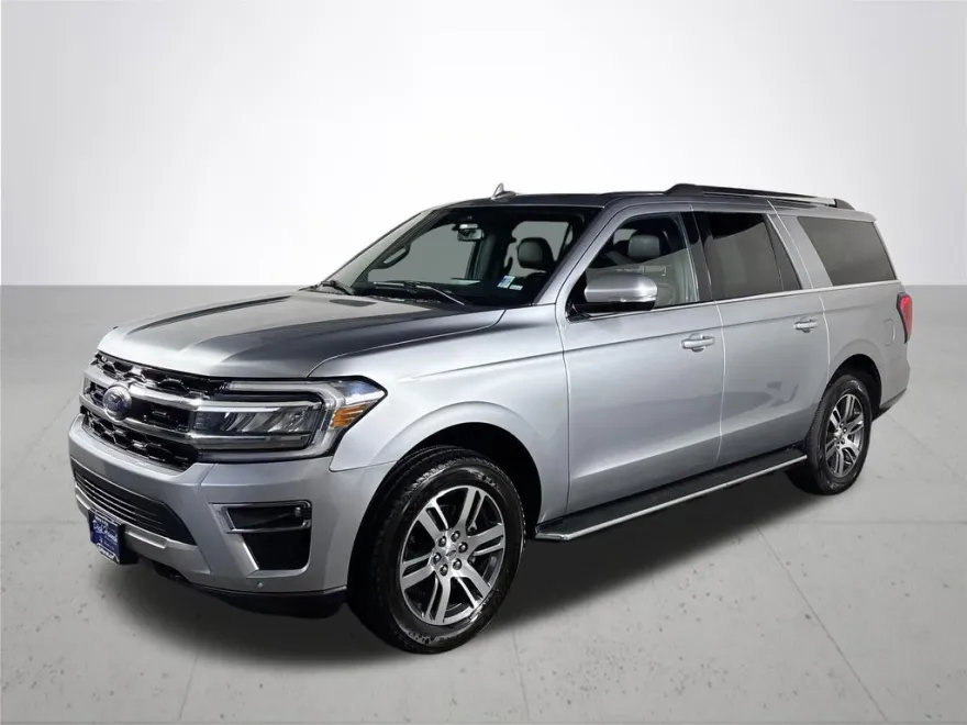 2023 Ford Expedition MAX Limited photo 1
