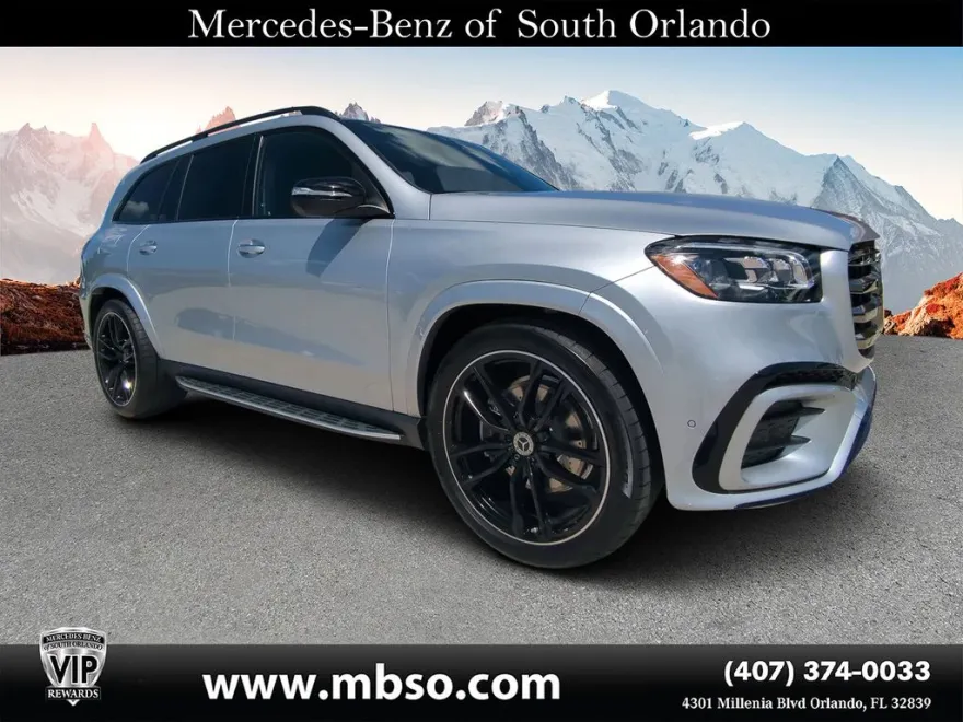 2026 Mercedes Benz GLS 450 4MATIC photo 1