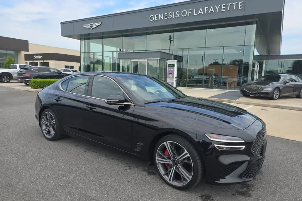 2025 Genesis G70 3.3T Sport Advanced photo 1