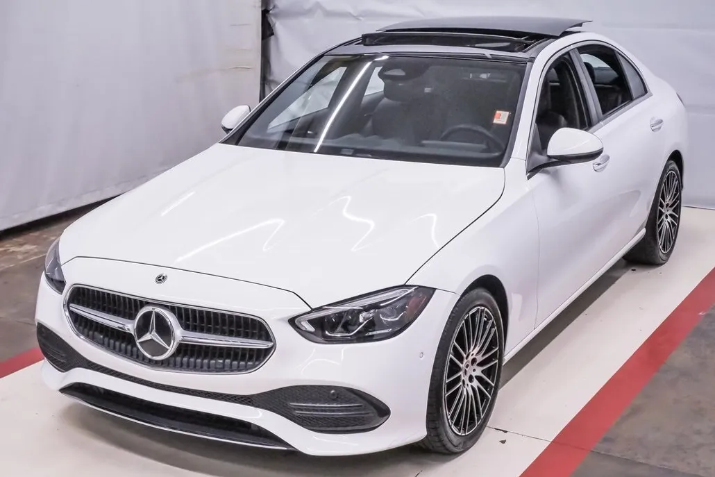 2023 Mercedes Benz C 300 photo 1