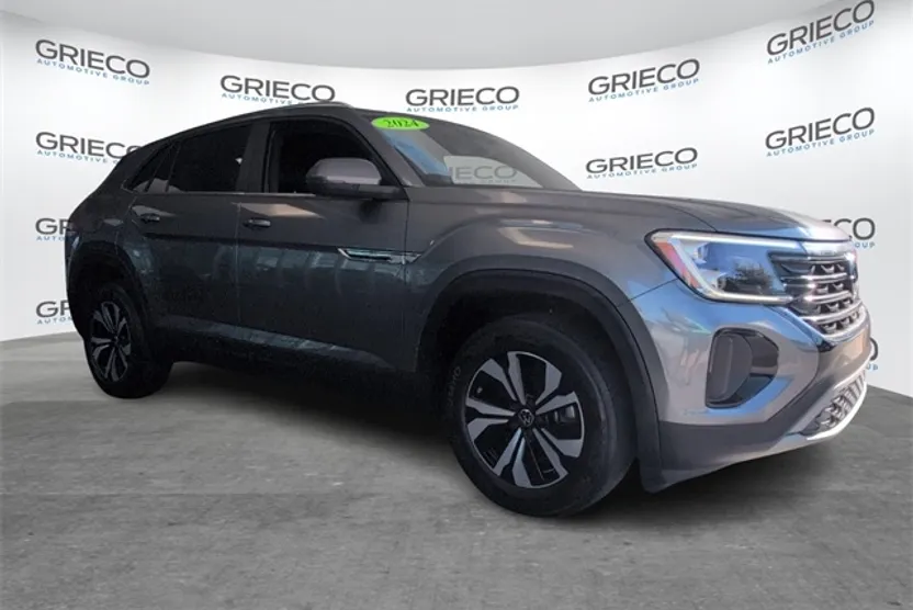 2024 Volkswagen Atlas Cross Sport SE photo 1