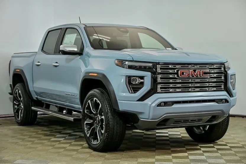 2026 Gmc Canyon Denali photo 1