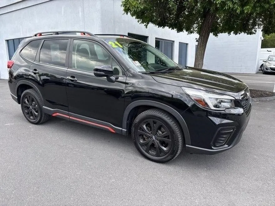 2021 Subaru Forester Sport photo 1
