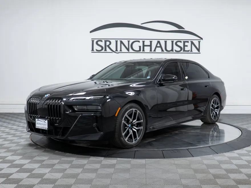 2023 Bmw 740i photo 1