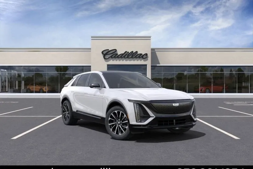 2025 Cadillac Lyriq Sport photo 1
