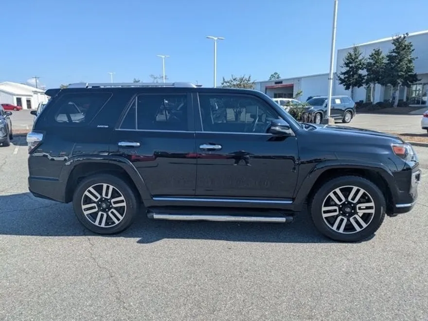 2019 Toyota 4Runner Limited photo 1