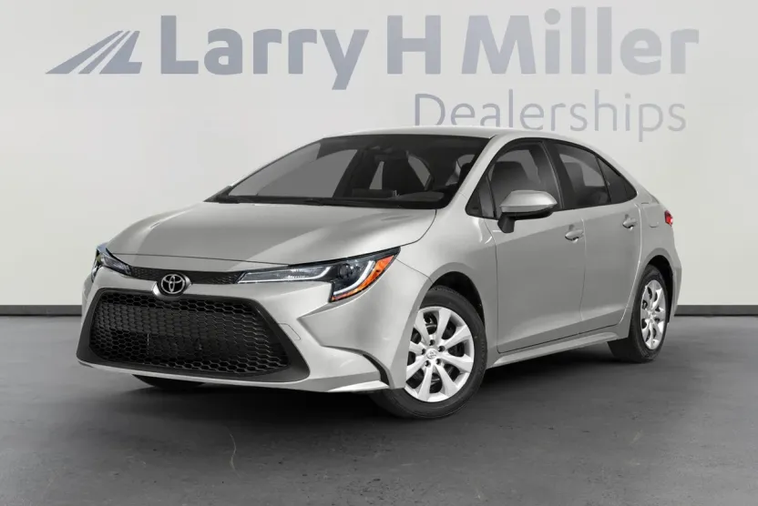 2021 Toyota Corolla LE photo 1