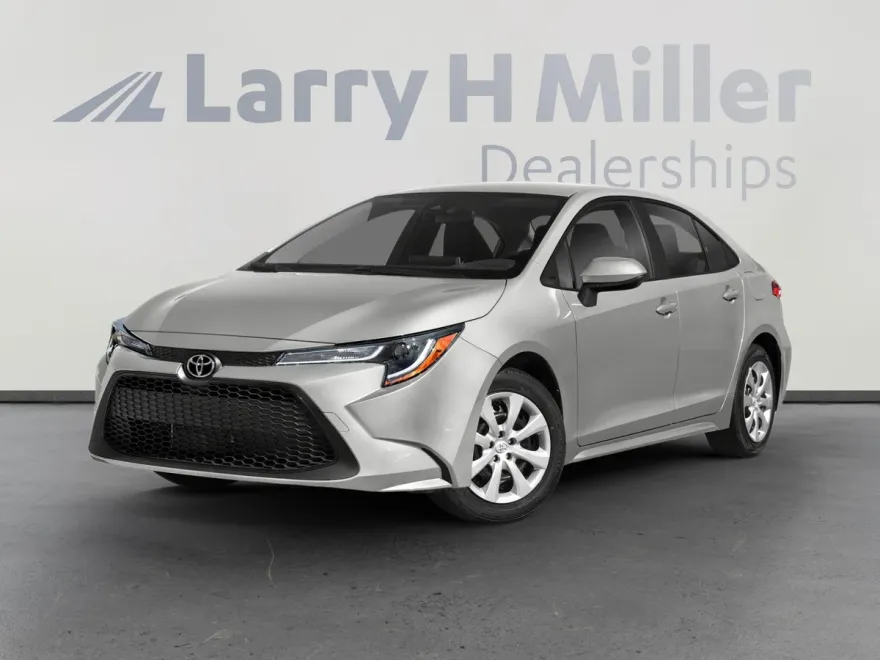 2021 Toyota Corolla LE photo 1