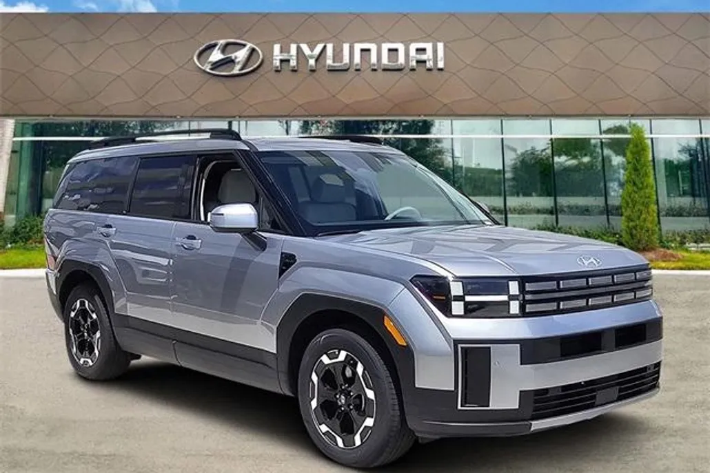 2026 Hyundai Santa Fe SEL photo 1