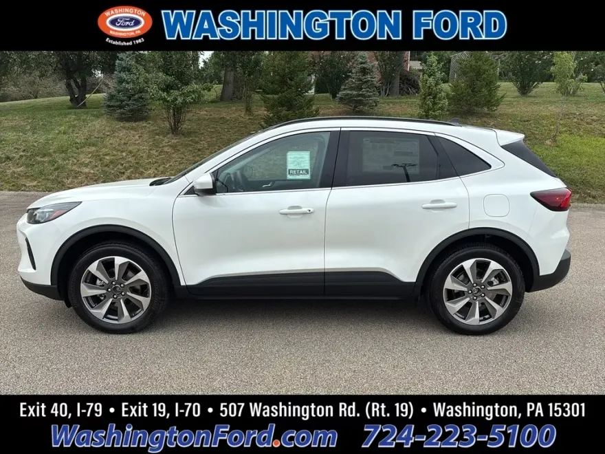 2025 Ford Escape Platinum photo 1