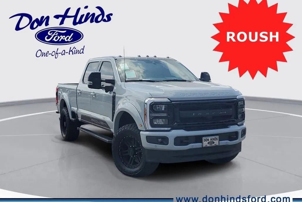 2025 Ford F-250 Lariat photo 1