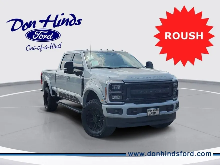 2025 Ford F-250 Lariat photo 1