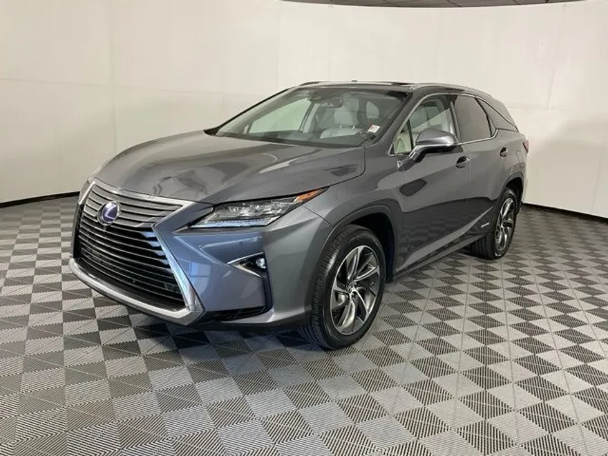 2018 Lexus RX 450hL Luxury photo 1