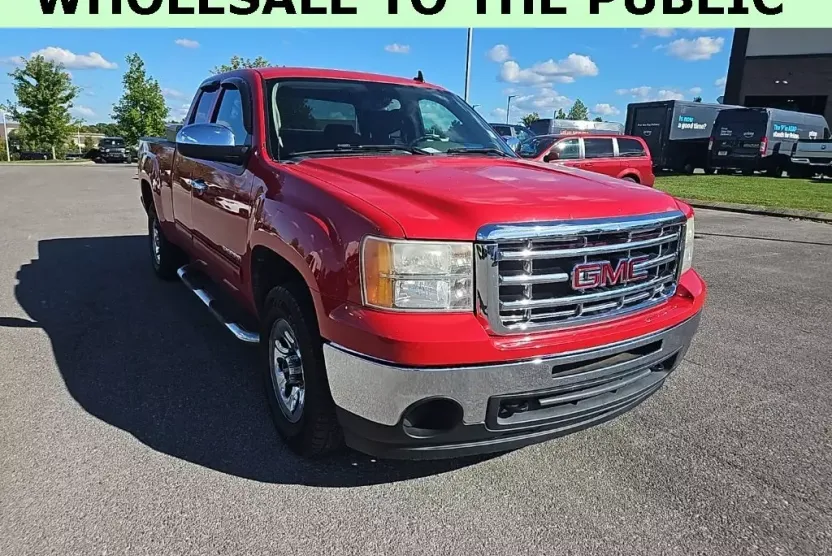 2011 Gmc Sierra SL photo 1