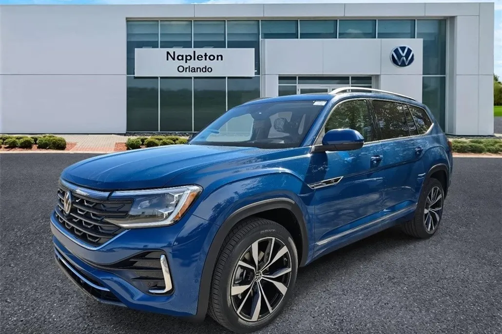 2025 Volkswagen Atlas SEL Premium R-Line photo 1