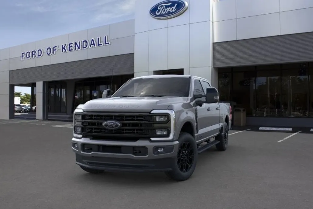 2024 Ford F-250 photo 1