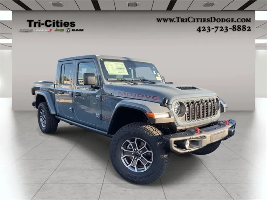 2025 Jeep Gladiator Mojave photo 1
