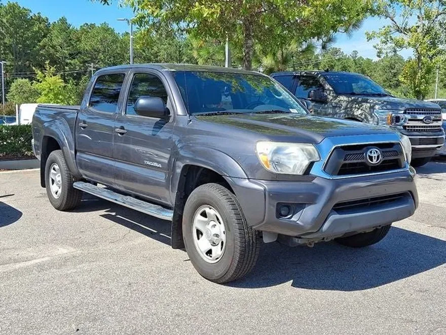 2014 Toyota Tacoma PreRunner photo 1