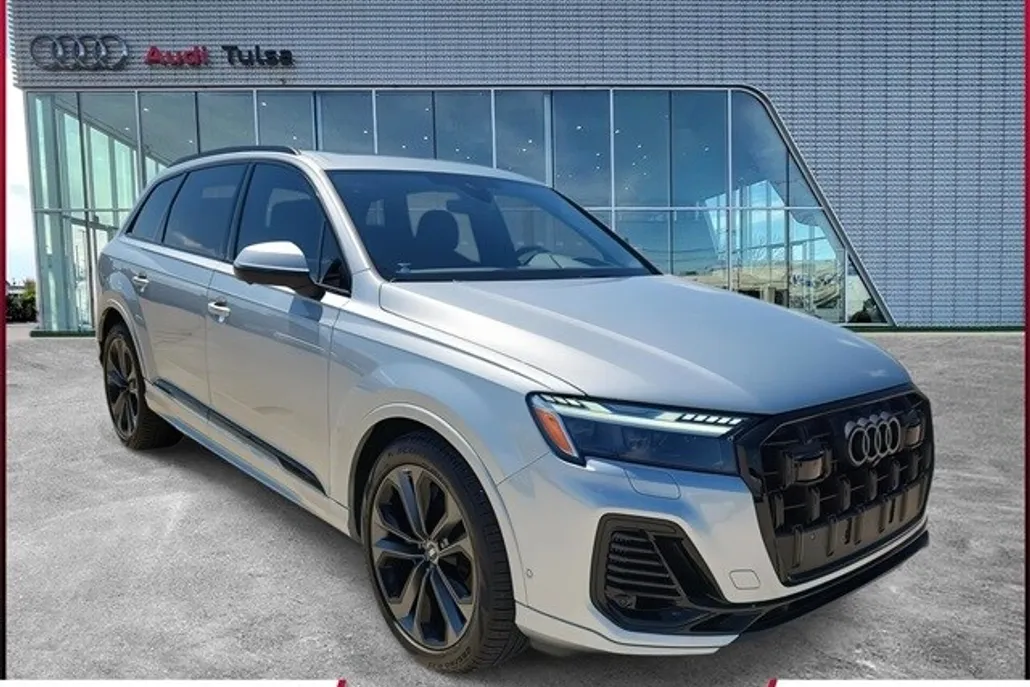 2025 Audi Q7 55 Prestige photo 1