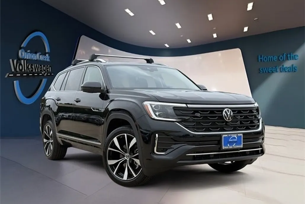 2025 Volkswagen Atlas SEL Premium R-Line photo 1