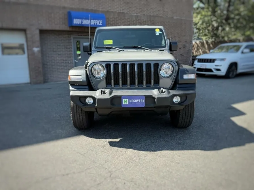 2021 Jeep Wrangler Unlimited Sport Altitude photo 1