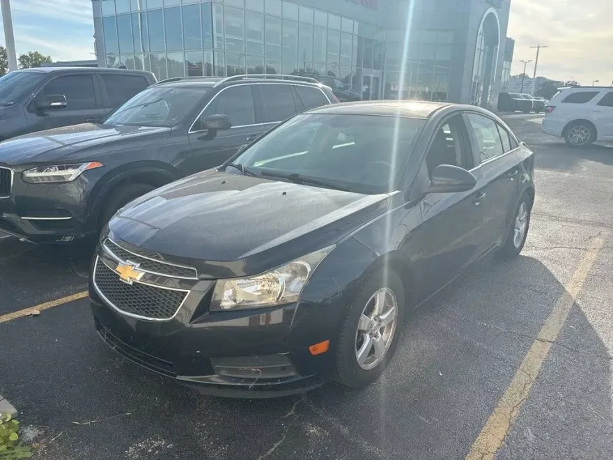 2014 Chevrolet Cruze photo 1