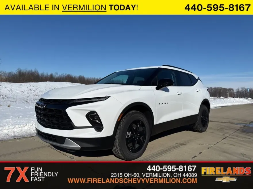 2025 Chevrolet Blazer 2LT photo 1