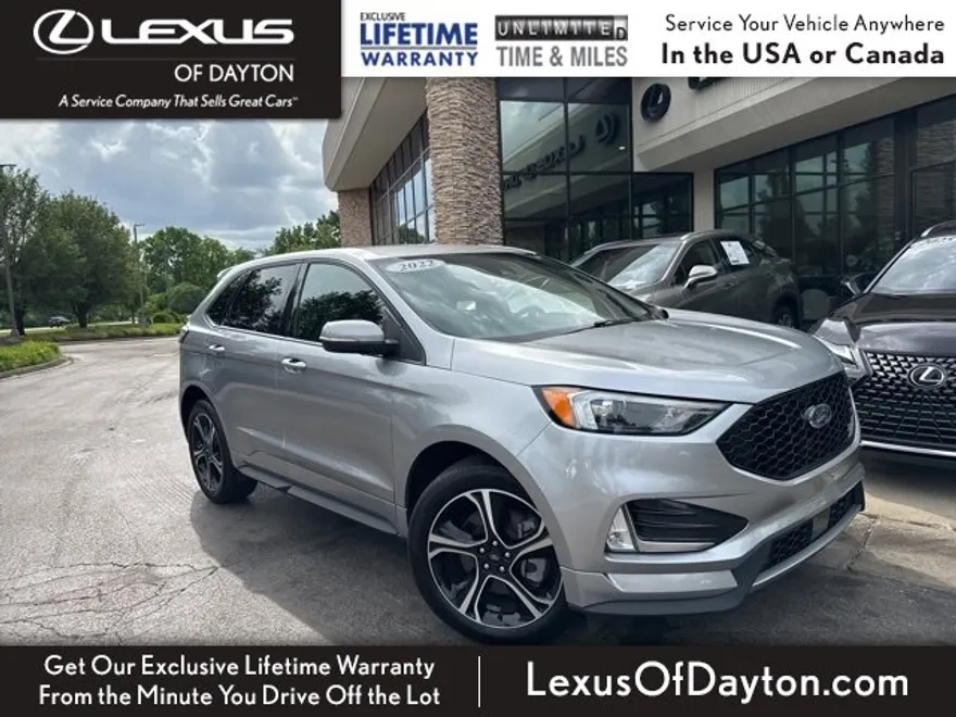 2022 Ford Edge ST photo 1