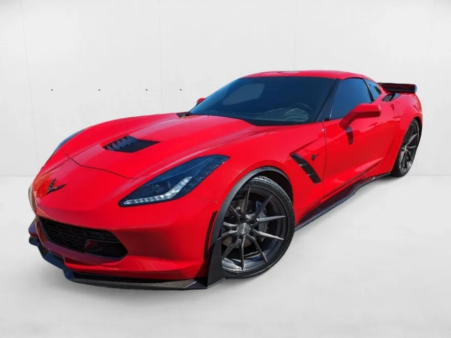 2017 Chevrolet Corvette Stingray Coupe 1LT photo 1