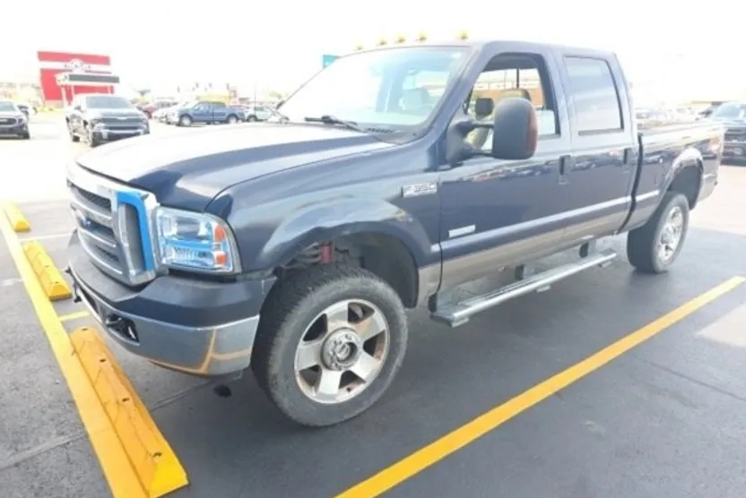 2006 Ford F-350 XL photo 1