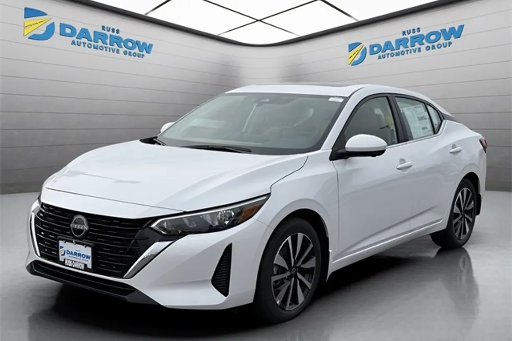 2025 Nissan Sentra SV photo 1