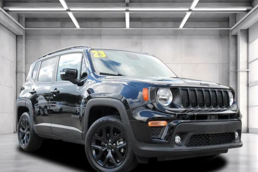 2023 Jeep Renegade Altitude photo 1