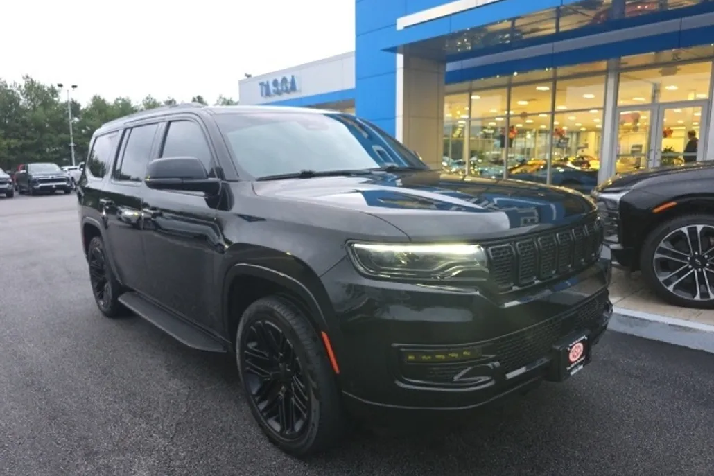 2024 Jeep Wagoneer Series II photo 1