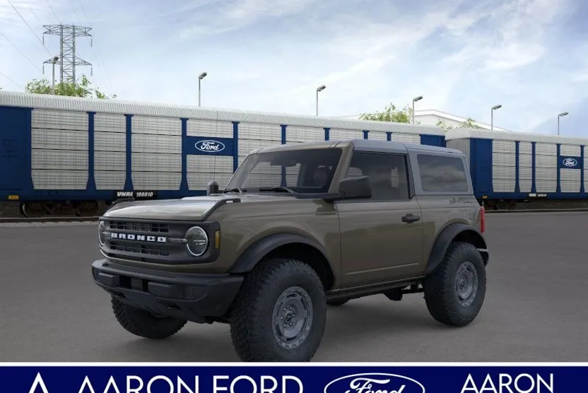 2025 Ford Bronco Base photo 1
