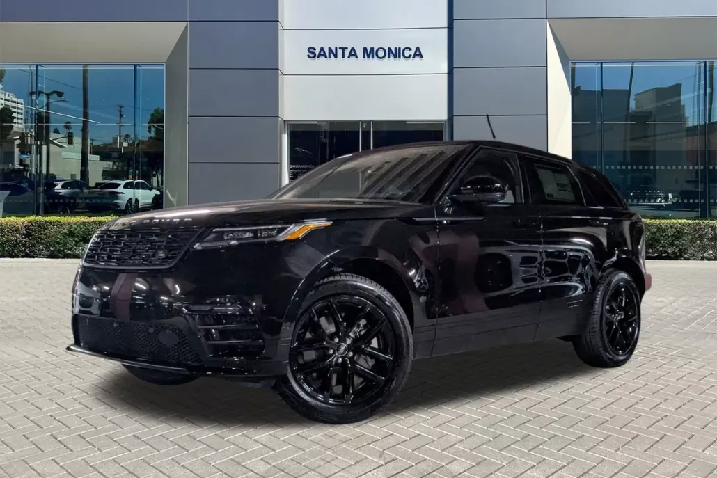 2026 Land Rover Range Rover Velar P250 Dynamic SE photo 1