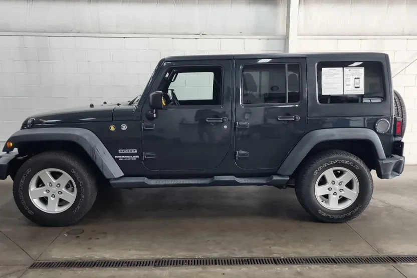 2017 Jeep Wrangler Unlimited Sport photo 1