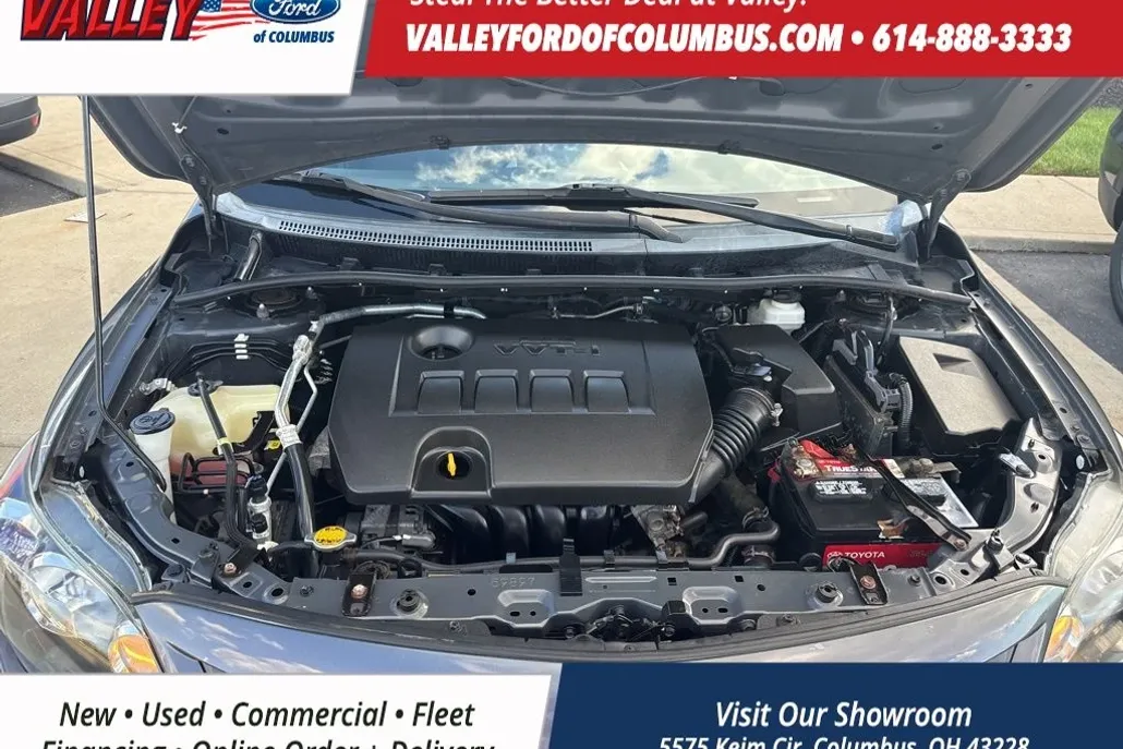 2013 Toyota Corolla S photo 1