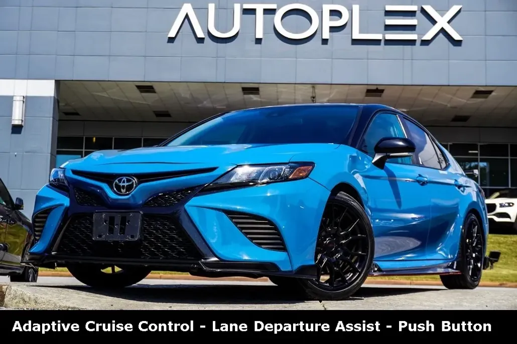 2022 Toyota Camry TRD V6 photo 1