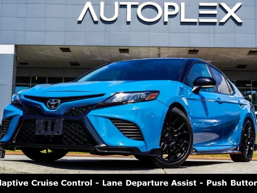 2022 Toyota Camry TRD V6 photo 1