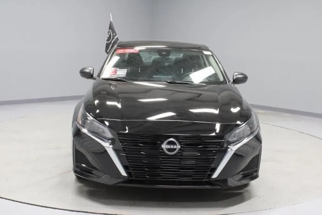 2025 Nissan Altima 2.5 S photo 1