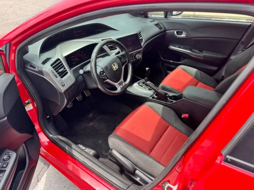2012 Honda Civic Si photo 5