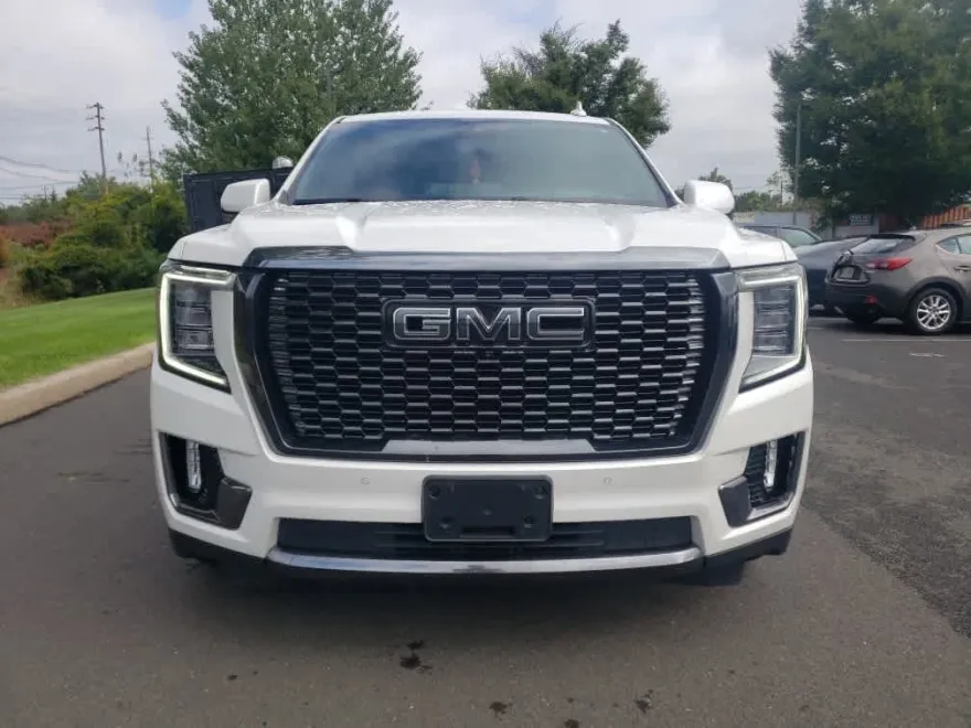 2023 Gmc Yukon Denali Ultimate photo 1