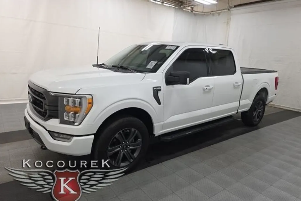 2023 Ford F-150 XLT photo 1