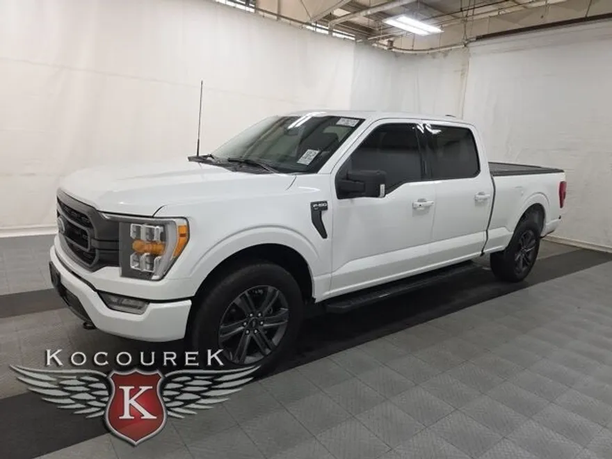 2023 Ford F-150 XLT photo 1