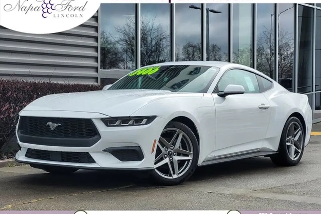 2024 Ford Mustang EcoBoost photo 1