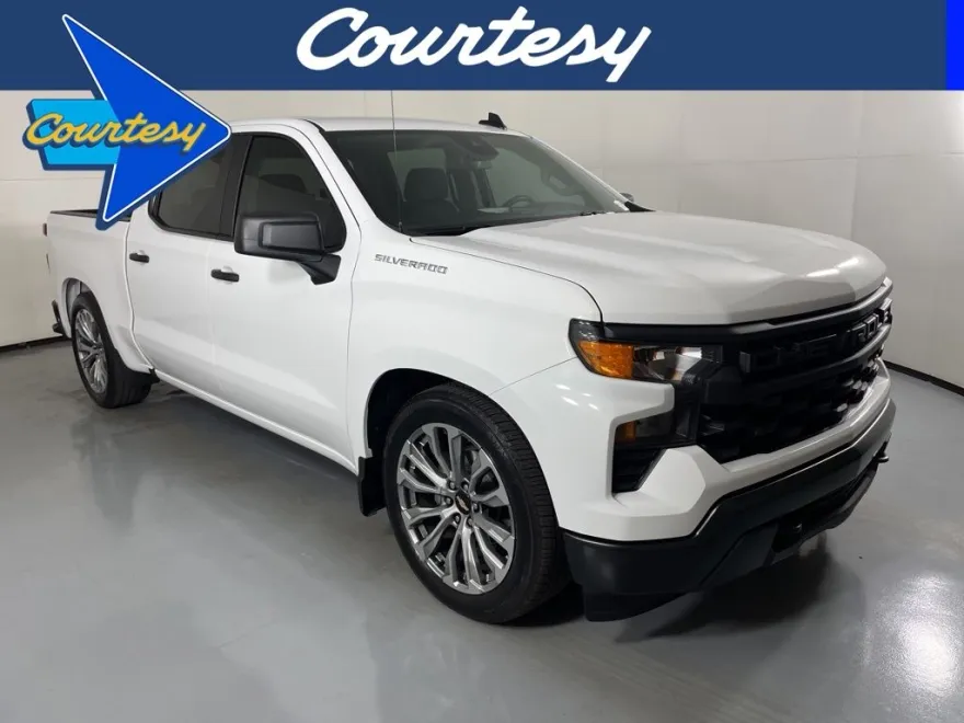 2025 Chevrolet Silverado 1500 photo 1